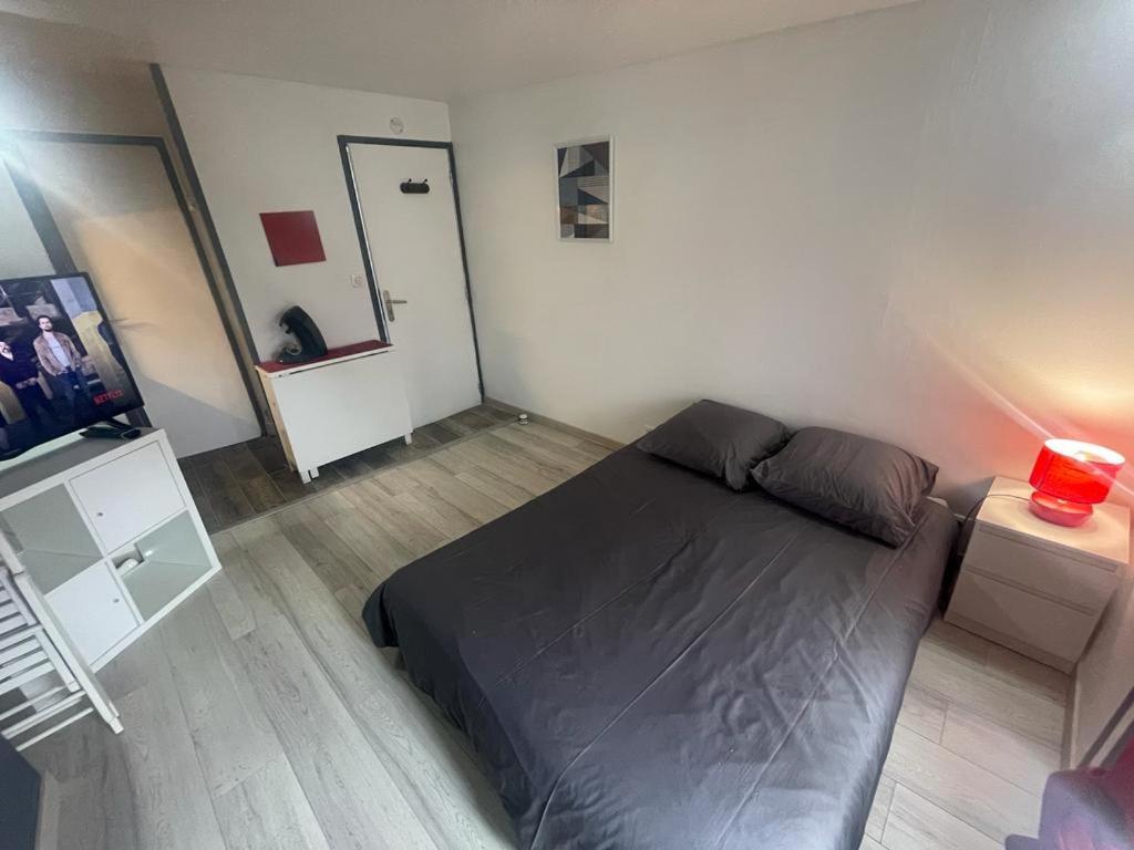 Le Confort - Calme, Ideale Couple, Business, Long Sejour Niort Dış mekan fotoğraf